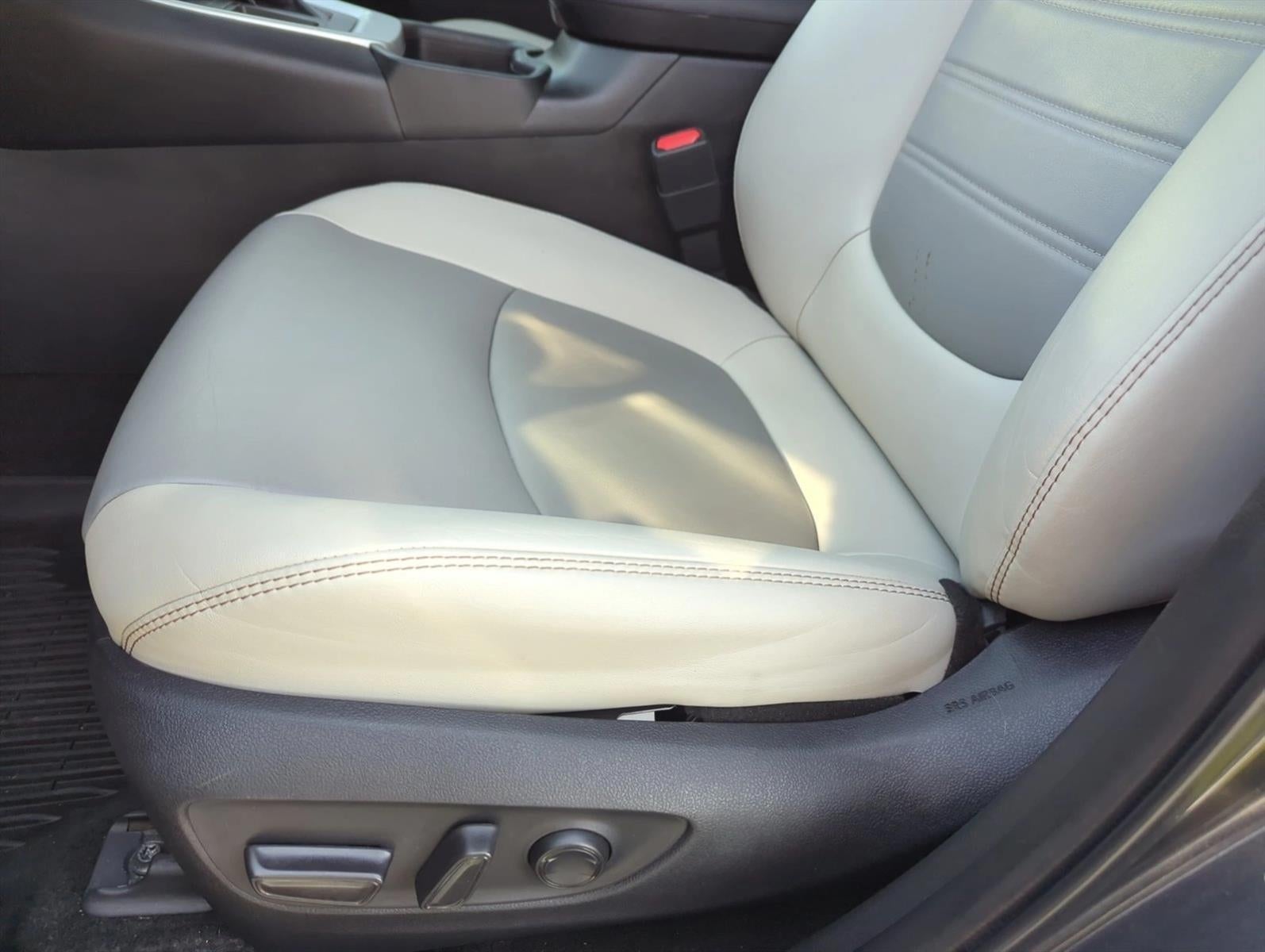 2023 Toyota RAV4 XLE Premium FWD (Natl)