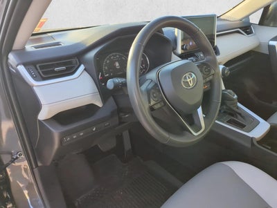 2025 Toyota RAV4 XLE Premium FWD (Natl)