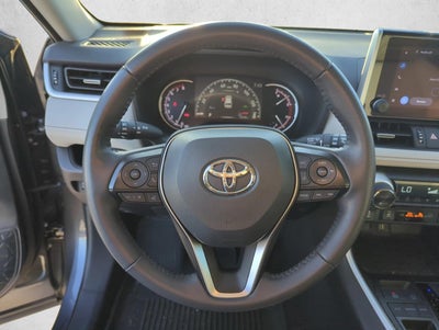 2025 Toyota RAV4 XLE Premium FWD (Natl)