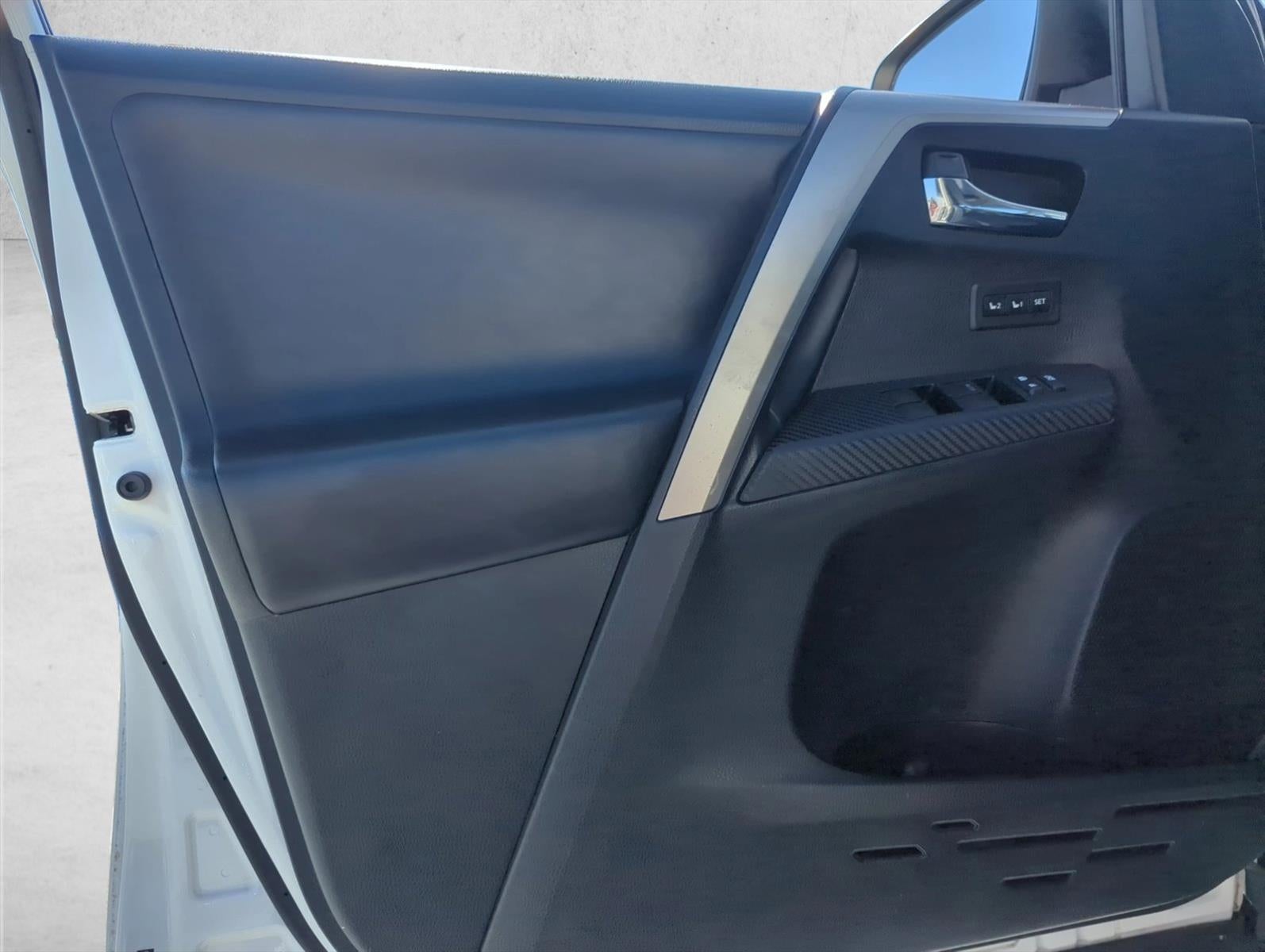 2013 Toyota RAV4 AWD 4dr Limited (Natl)