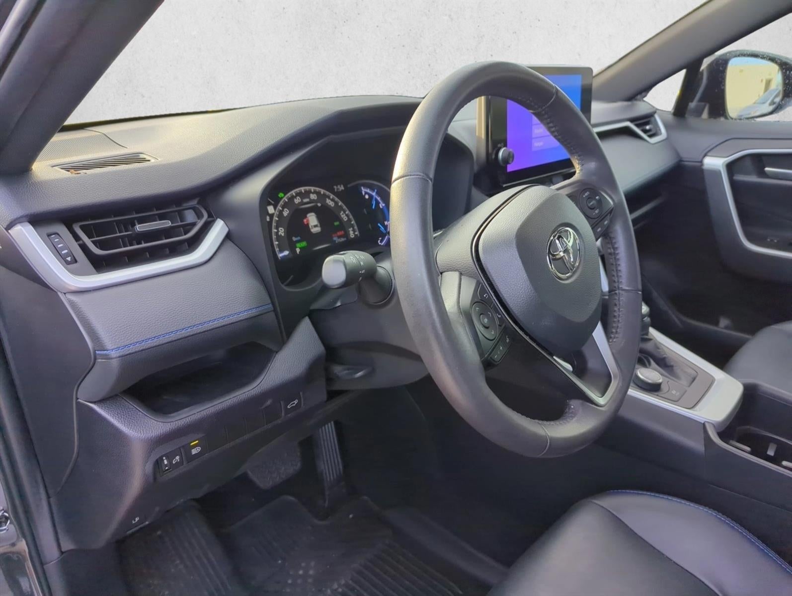 2024 Toyota RAV4 Hybrid XSE AWD (Natl)