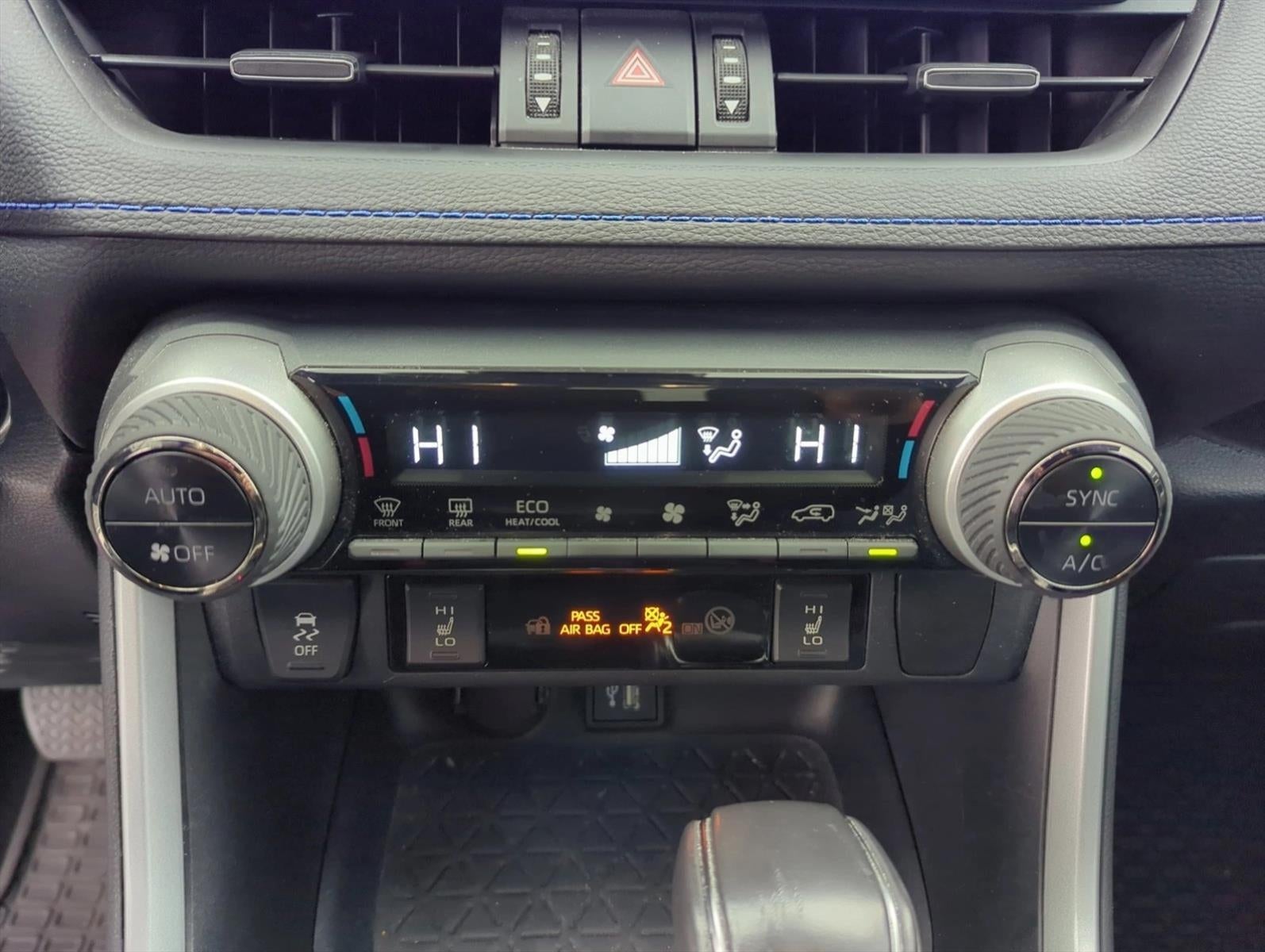 2023 Toyota RAV4 Hybrid XSE AWD (Natl)