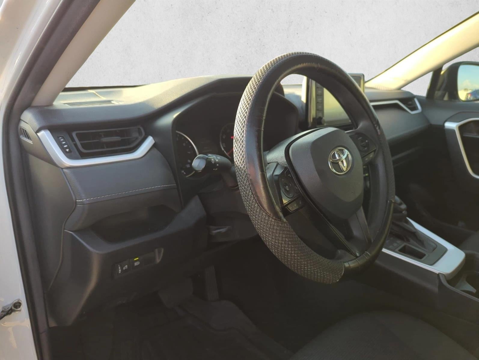 2021 Toyota RAV4 LE AWD (Natl)