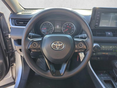 2019 Toyota RAV4 LE FWD (GS)