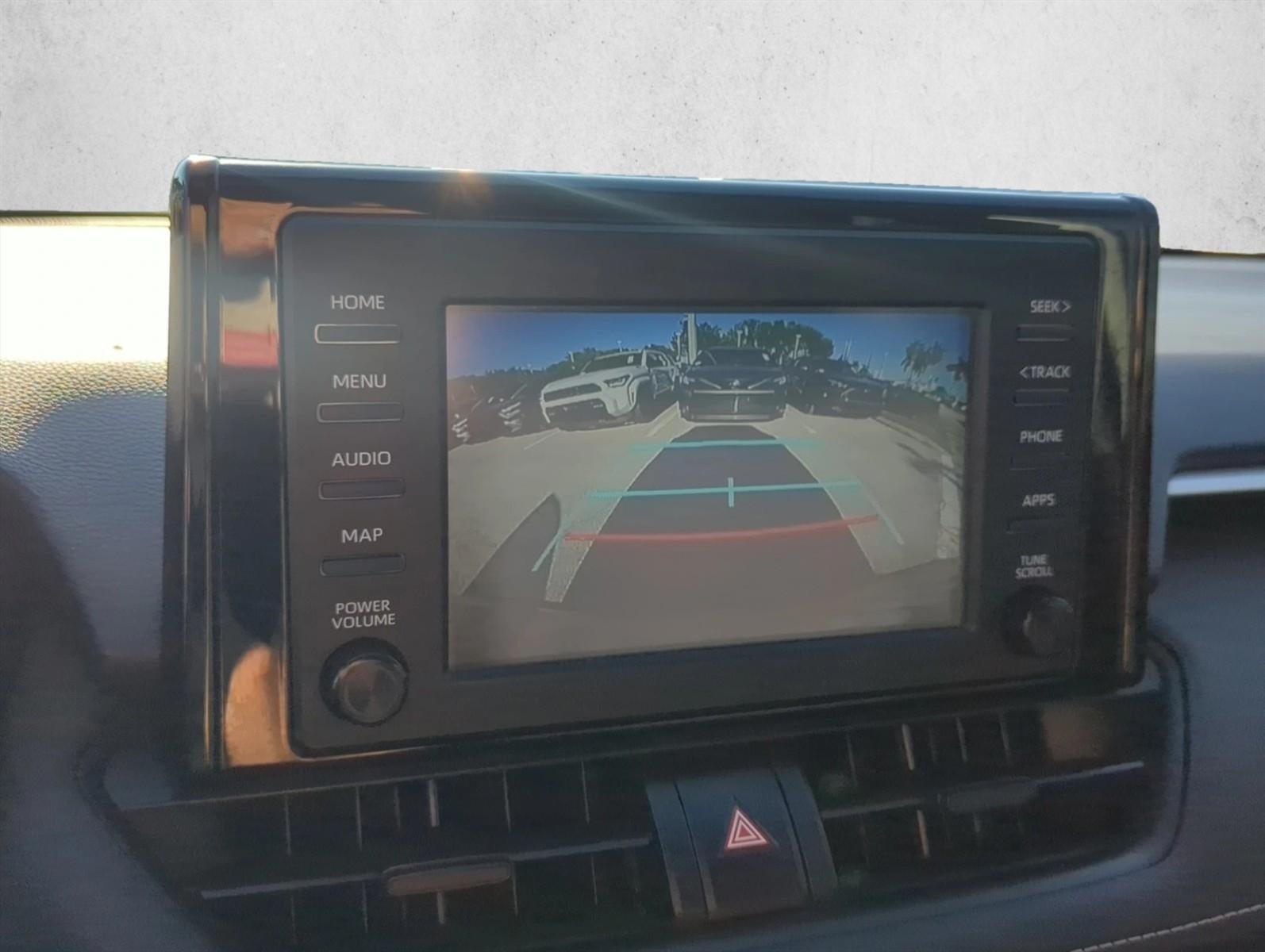 2019 Toyota RAV4 LE FWD (GS)