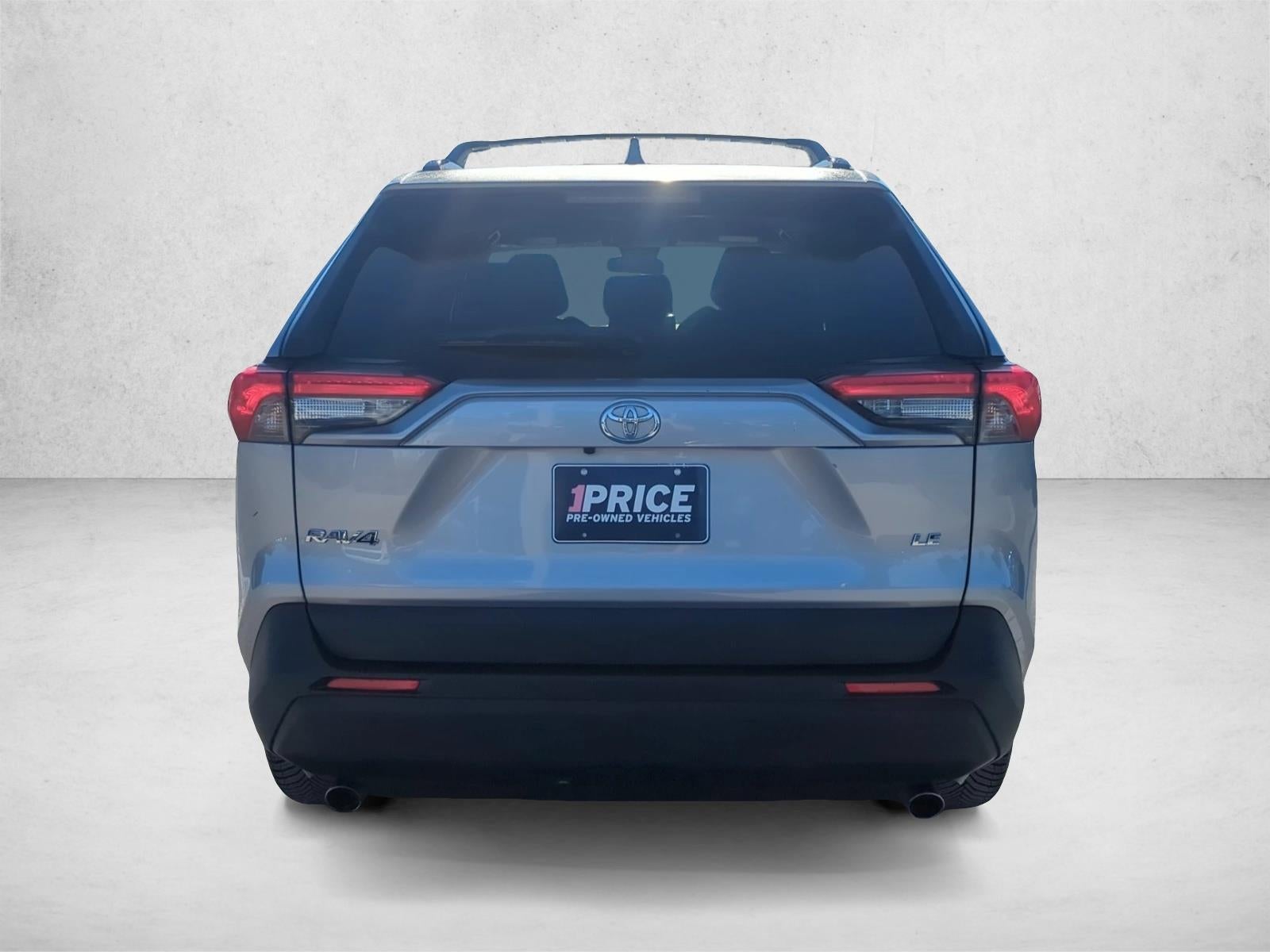 2019 Toyota RAV4 LE FWD (GS)