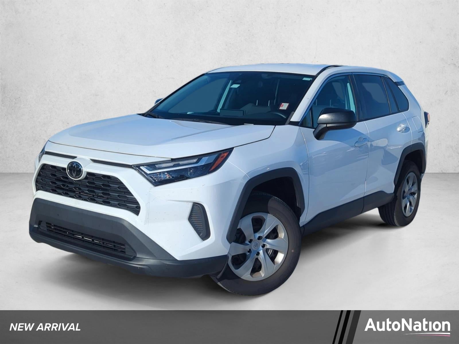 2023 Toyota RAV4 LE FWD (GS)