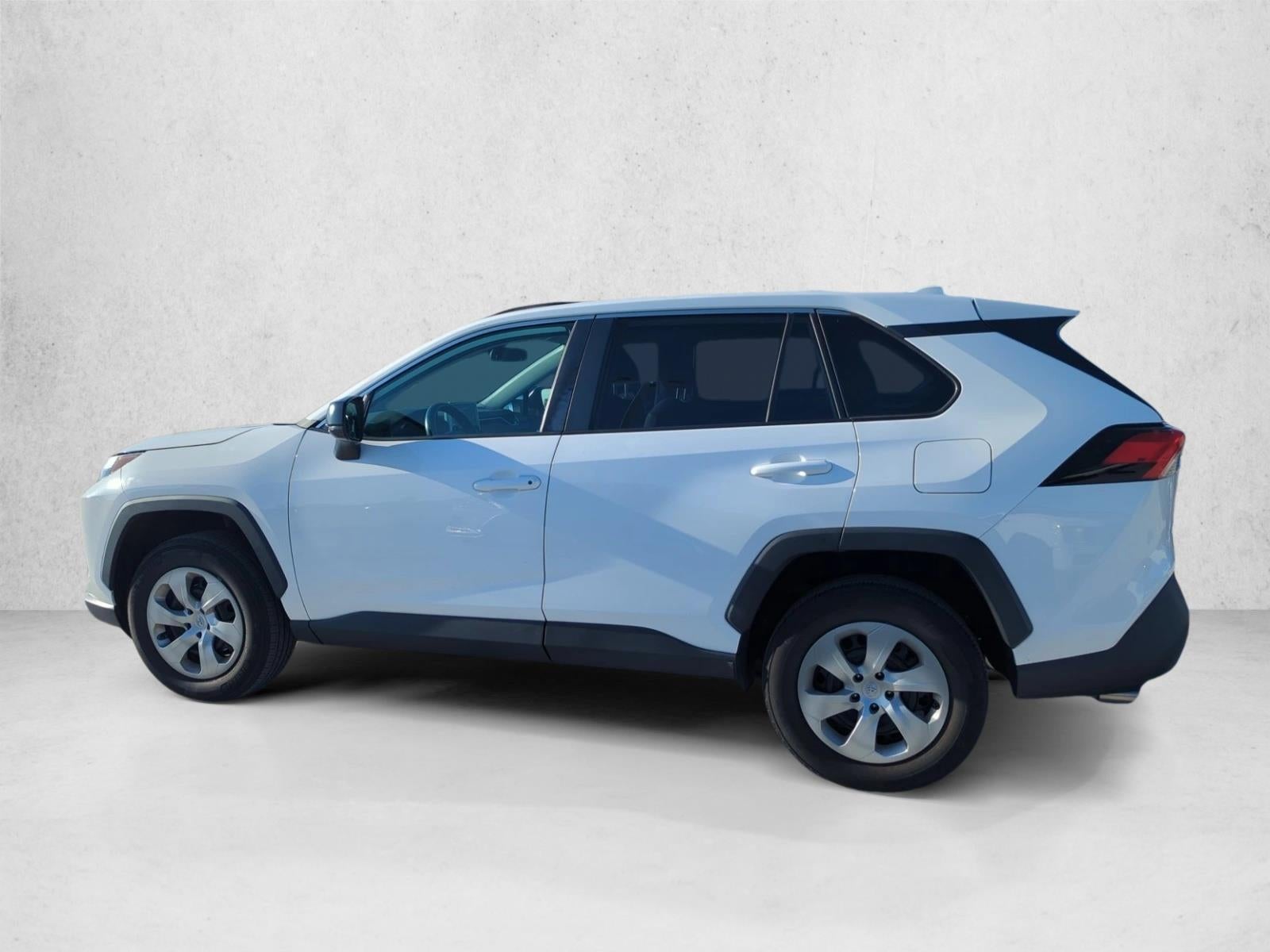 2023 Toyota RAV4 LE FWD (GS)