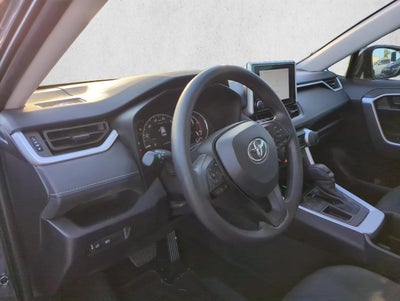 2025 Toyota RAV4 LE FWD (GS)
