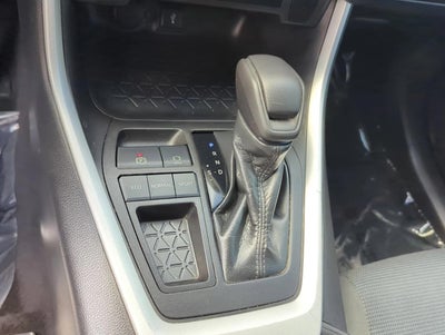 2021 Toyota RAV4 LE FWD (GS)
