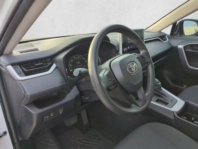2023 Toyota RAV4 LE FWD (GS)