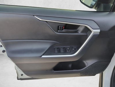 2023 Toyota RAV4 LE FWD (GS)