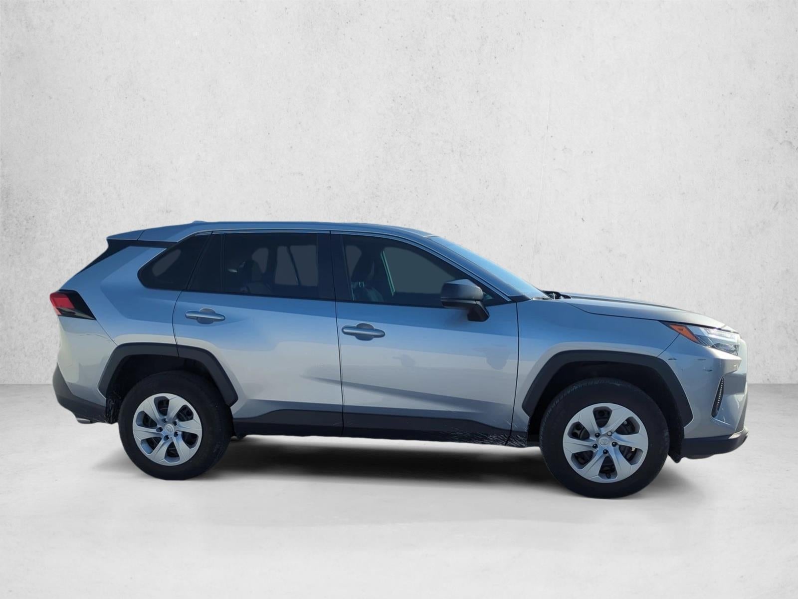 2024 Toyota RAV4 LE FWD (GS)