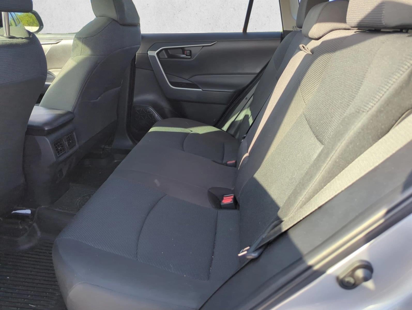 2024 Toyota RAV4 LE FWD (GS)