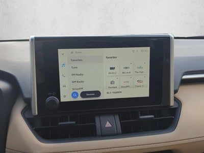 2025 Toyota RAV4 LE FWD (GS)