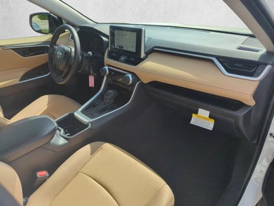 2025 Toyota RAV4 LE FWD (GS)