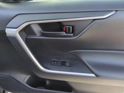 2023 Toyota RAV4 LE FWD (GS)