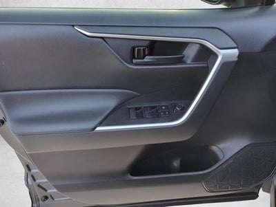 2023 Toyota RAV4 LE FWD (GS)