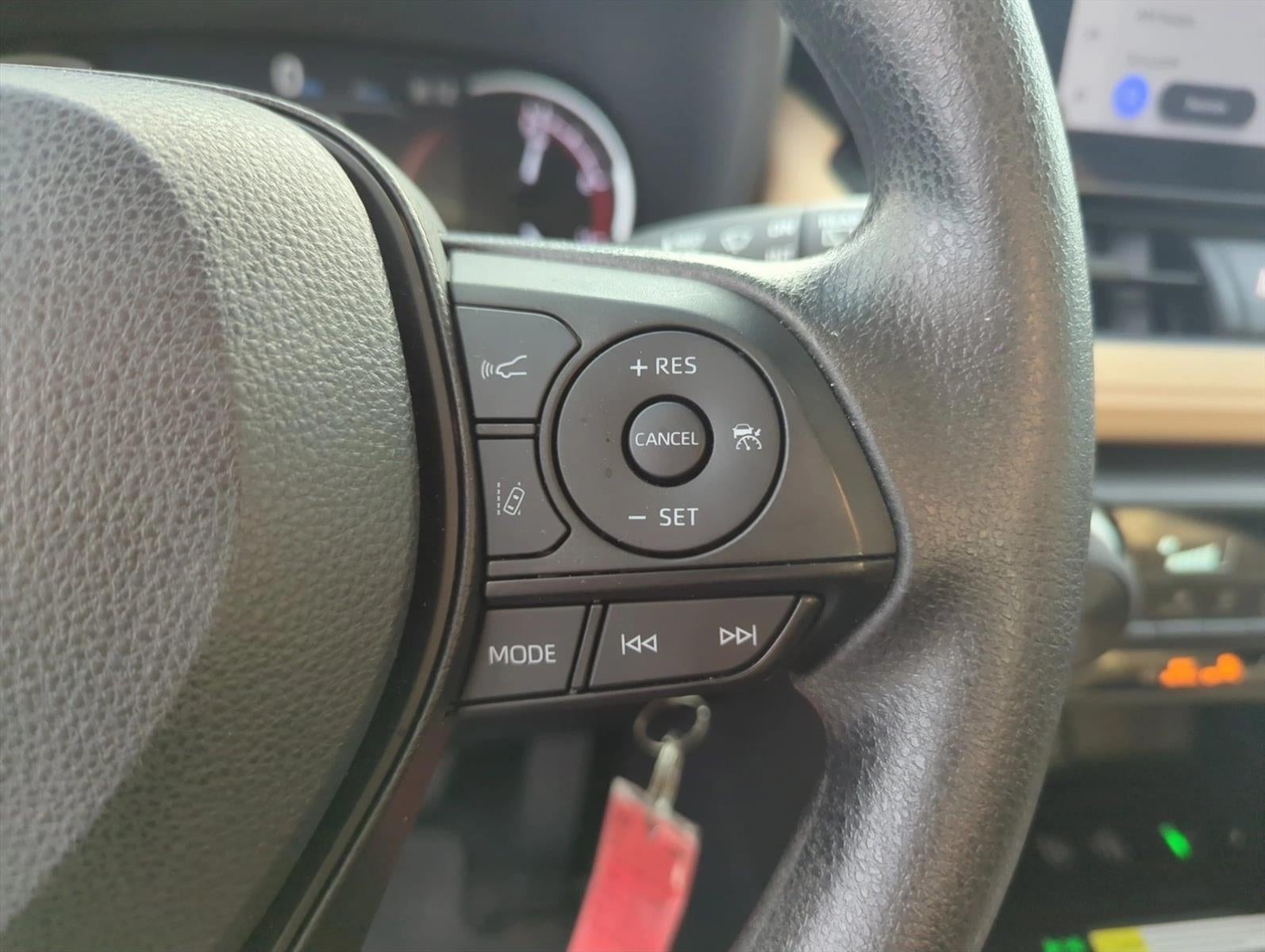 2024 Toyota RAV4 LE FWD (Natl)