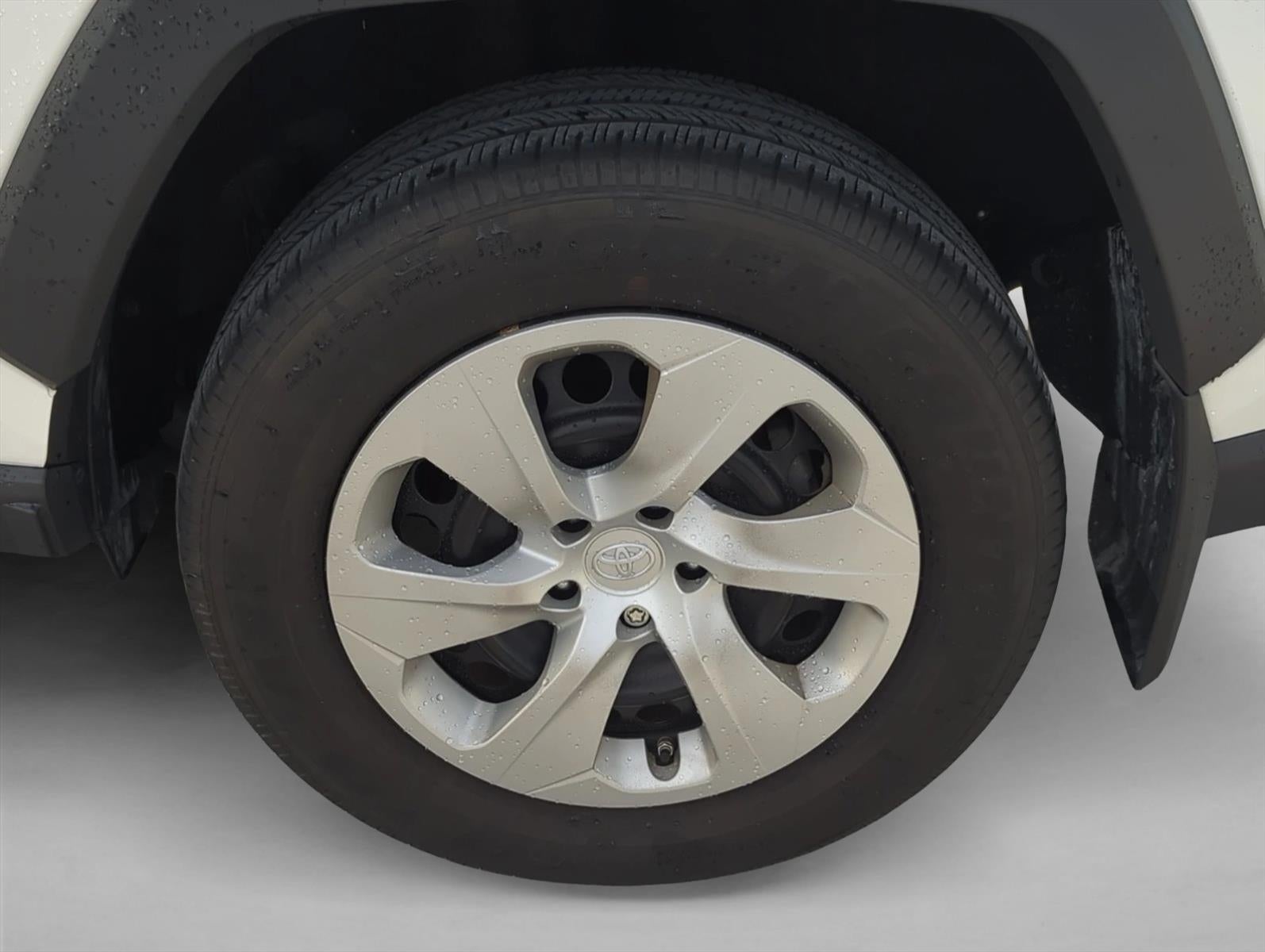 2024 Toyota RAV4 LE FWD (Natl)