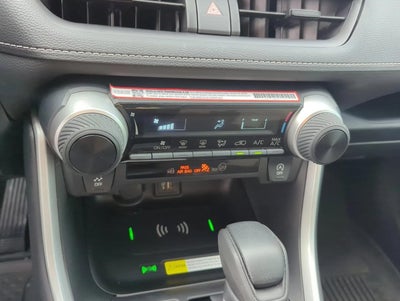 2025 Toyota RAV4 LE FWD (GS)