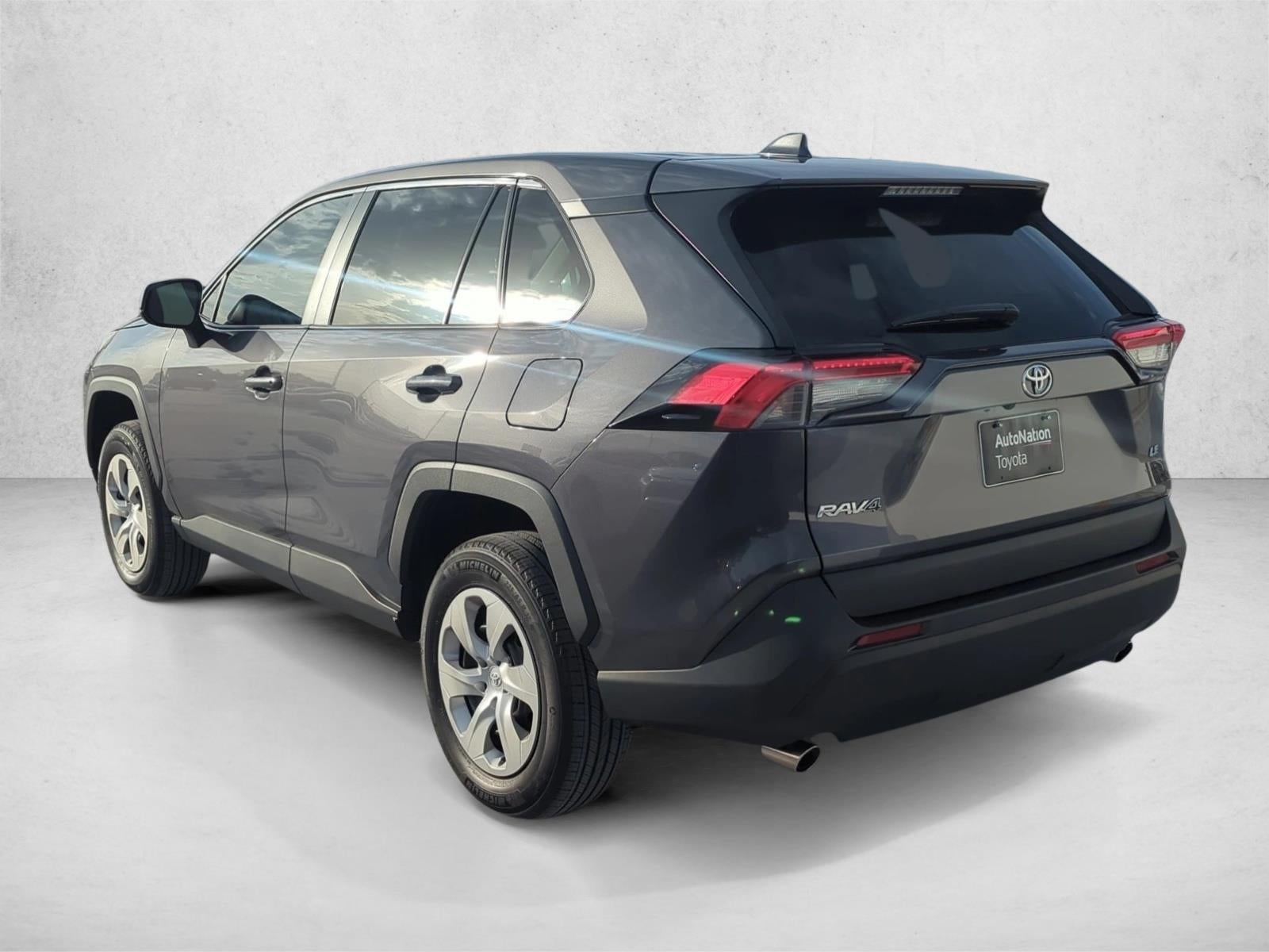 2025 Toyota RAV4 LE FWD (GS)