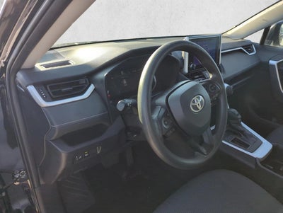 2024 Toyota RAV4 LE FWD (GS)