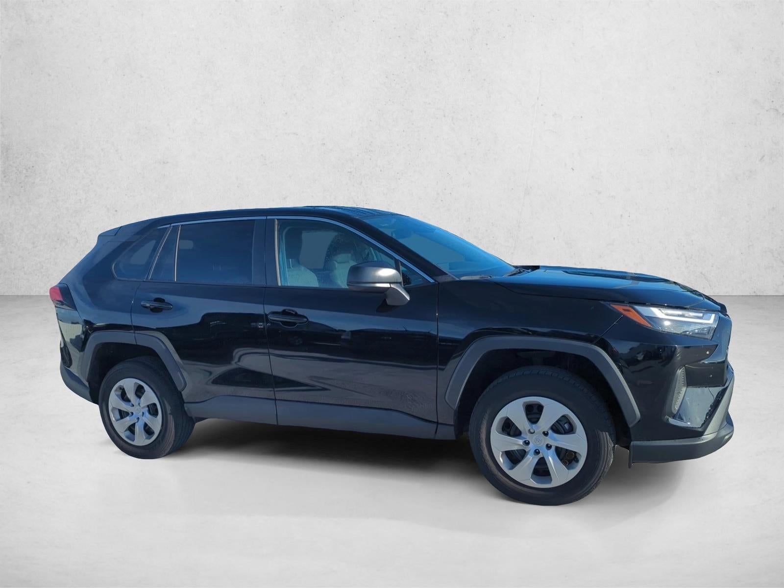 2024 Toyota RAV4 LE FWD (GS)