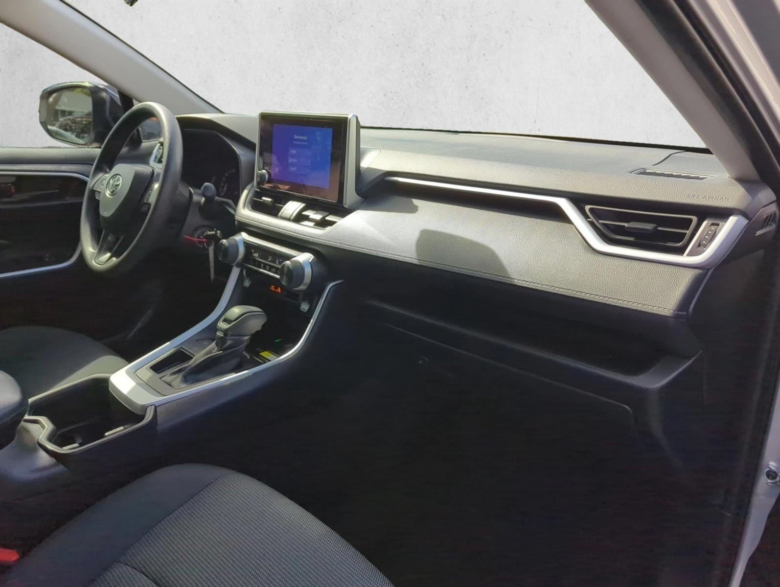 2024 Toyota RAV4 LE FWD (Natl)