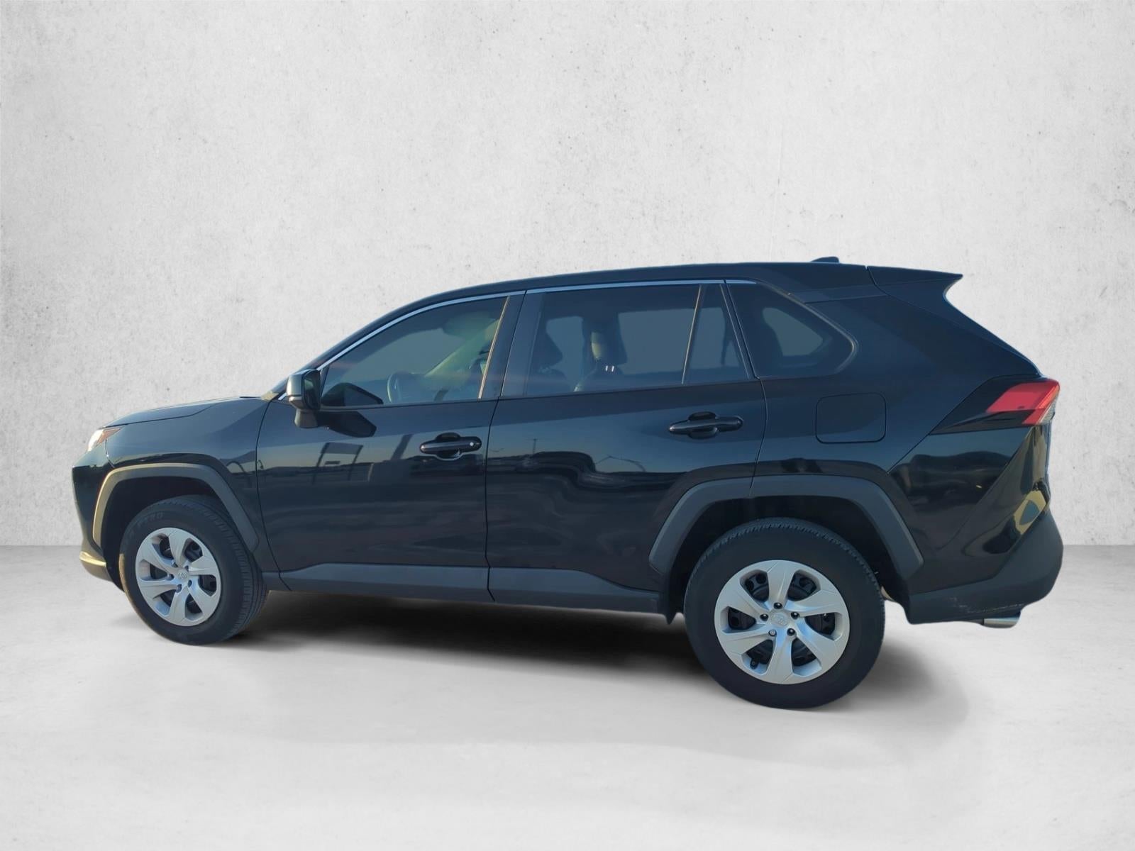 2025 Toyota RAV4 LE FWD (GS)