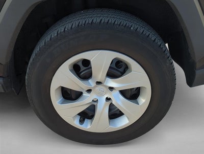 2025 Toyota RAV4 LE FWD (GS)