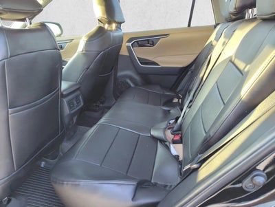 2025 Toyota RAV4 LE FWD (GS)