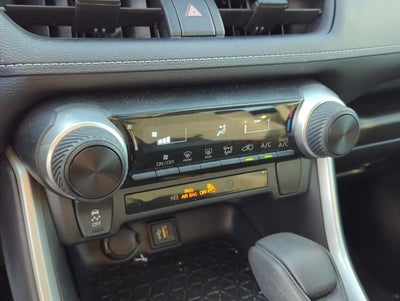 2023 Toyota RAV4 LE FWD (GS)