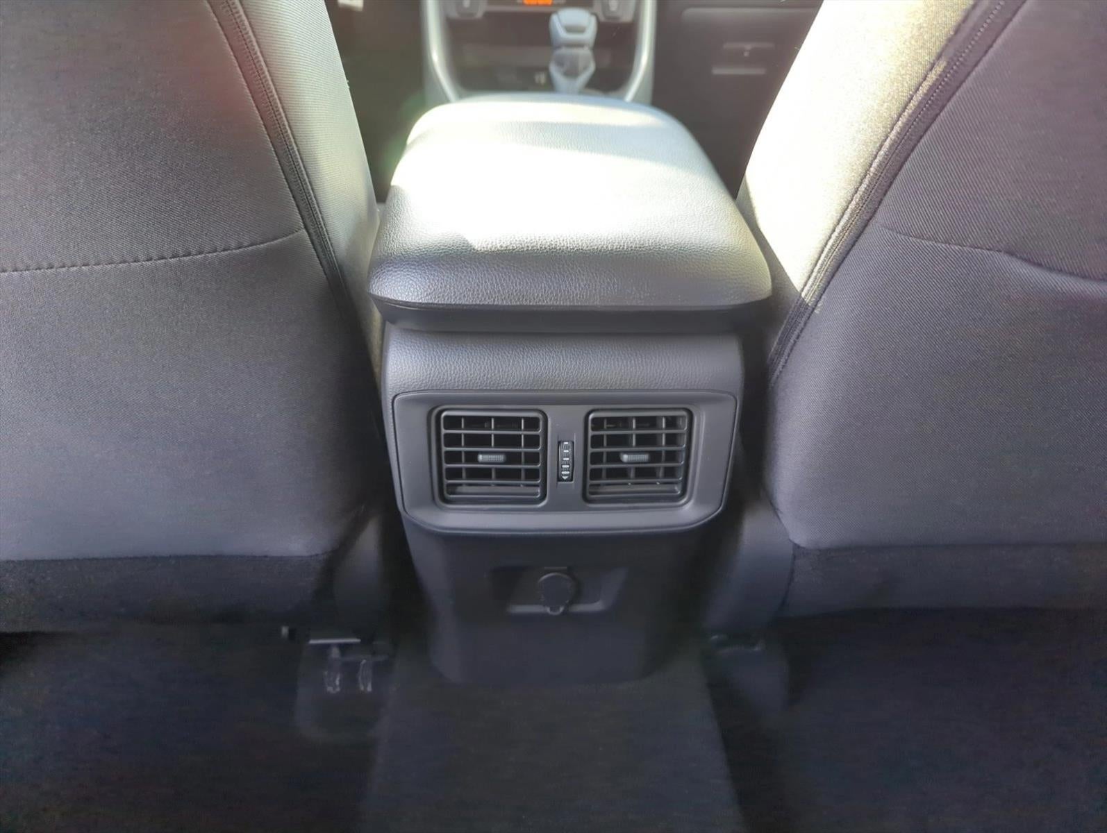 2025 Toyota RAV4 LE FWD (GS)
