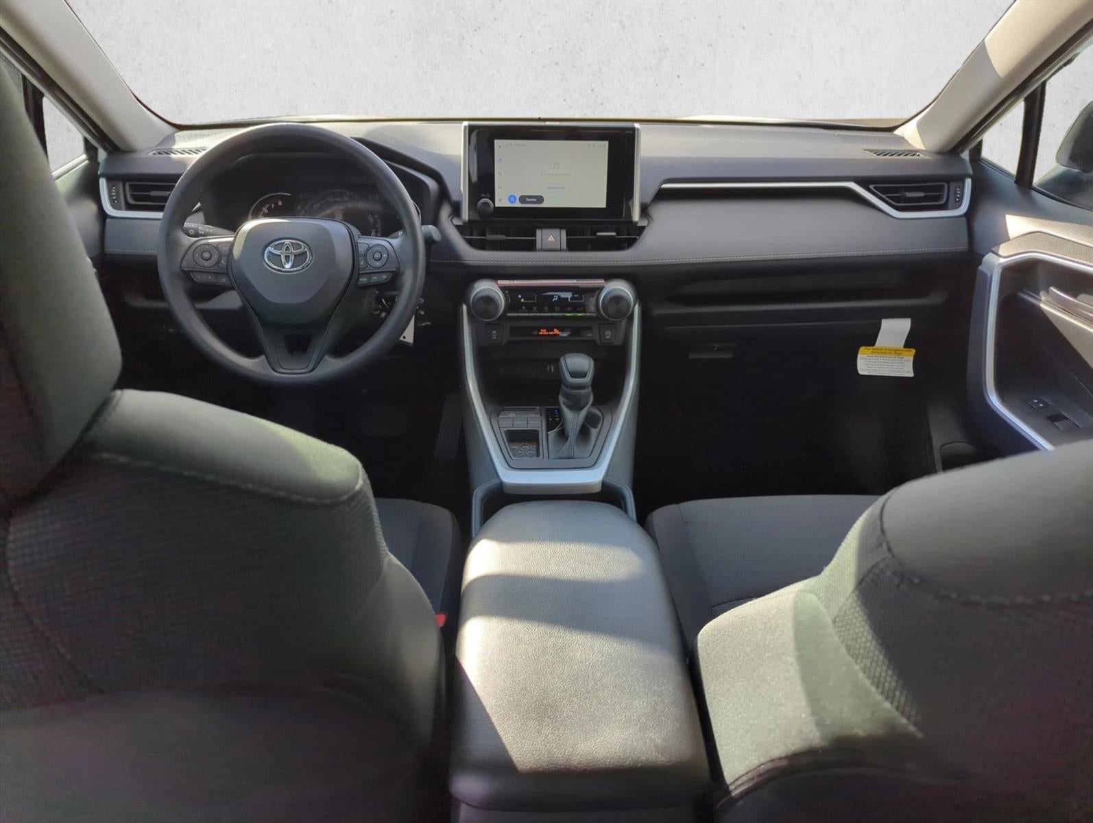 2025 Toyota RAV4 LE FWD (GS)