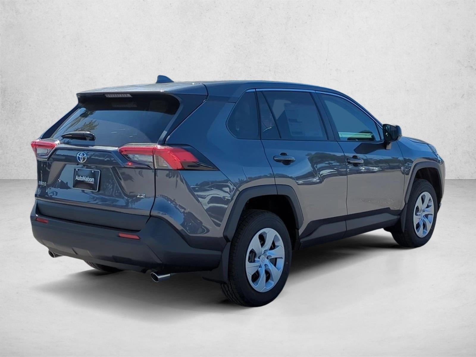 2025 Toyota RAV4 LE FWD (GS)