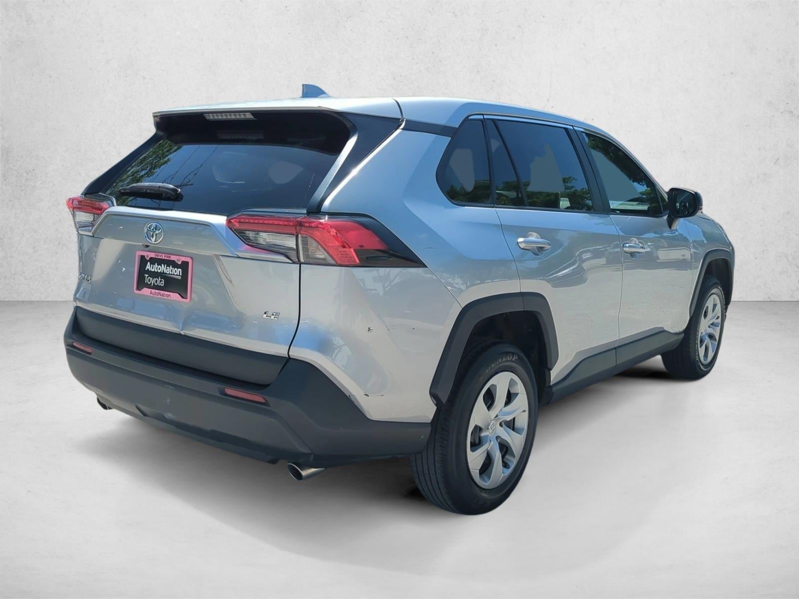 2023 Toyota RAV4 LE FWD (GS)