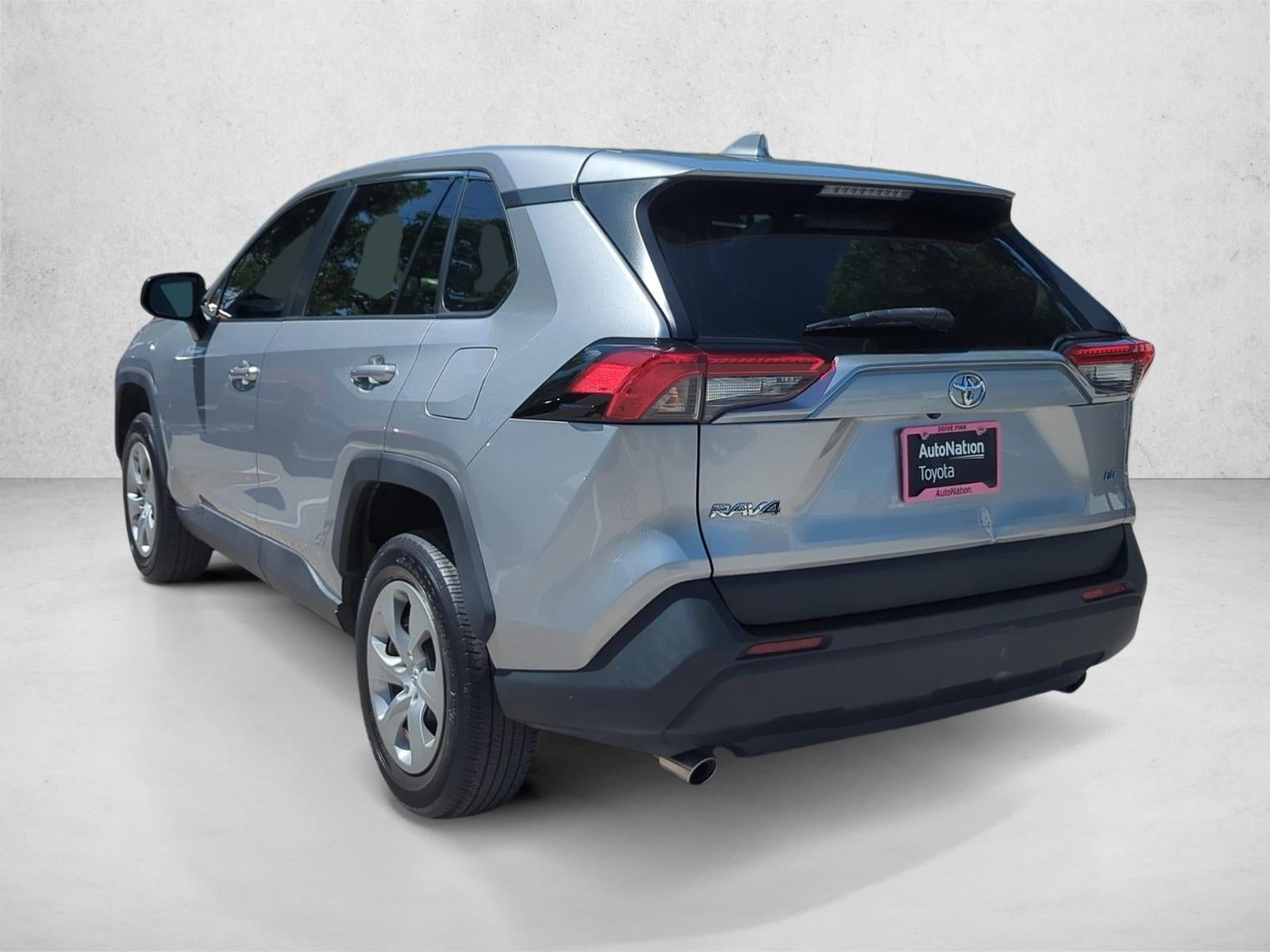 2023 Toyota RAV4 LE FWD (GS)