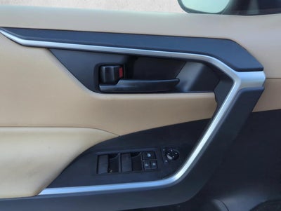 2023 Toyota RAV4 LE FWD (GS)
