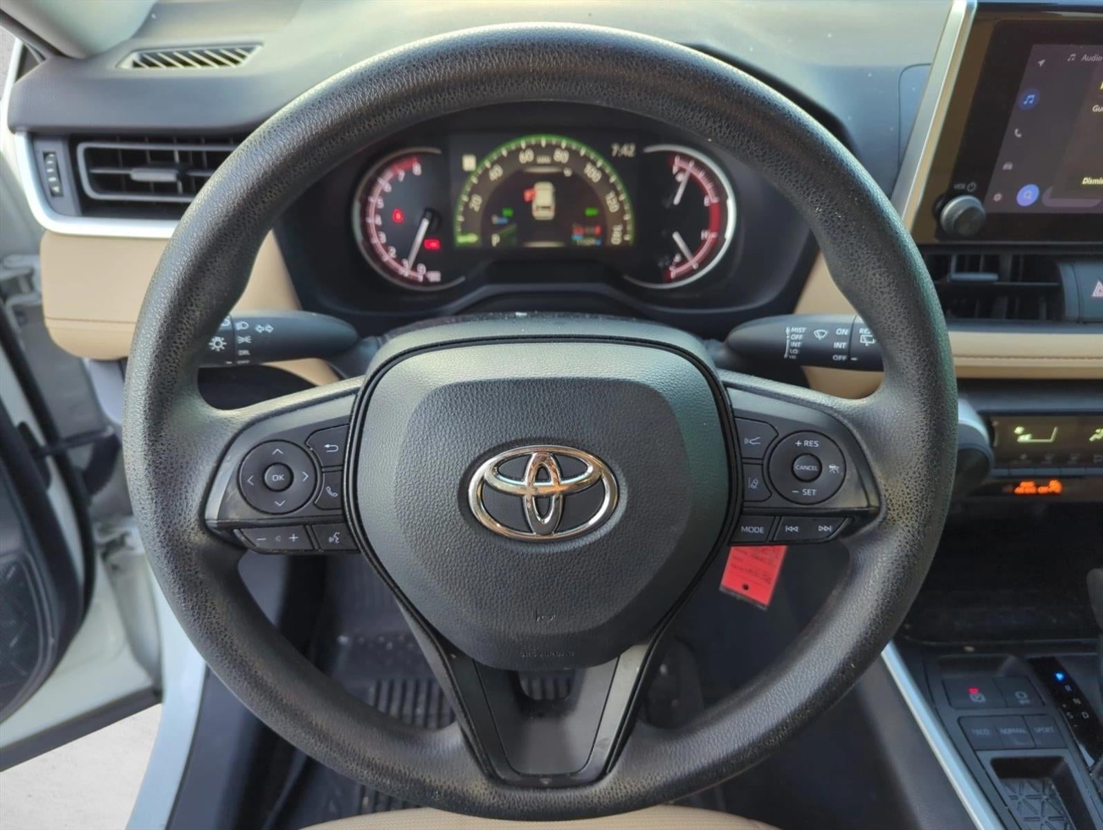 2023 Toyota RAV4 LE FWD (GS)