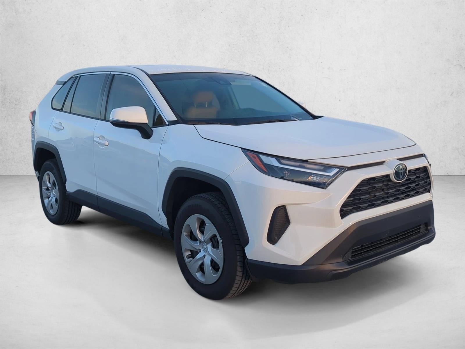 2023 Toyota RAV4 LE FWD (GS)