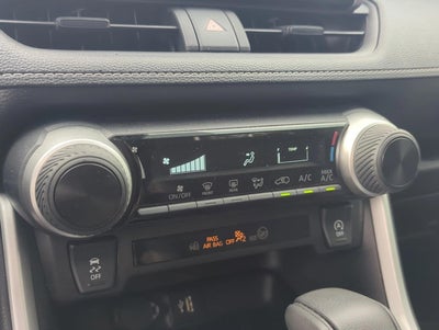 2024 Toyota RAV4 LE FWD (GS)