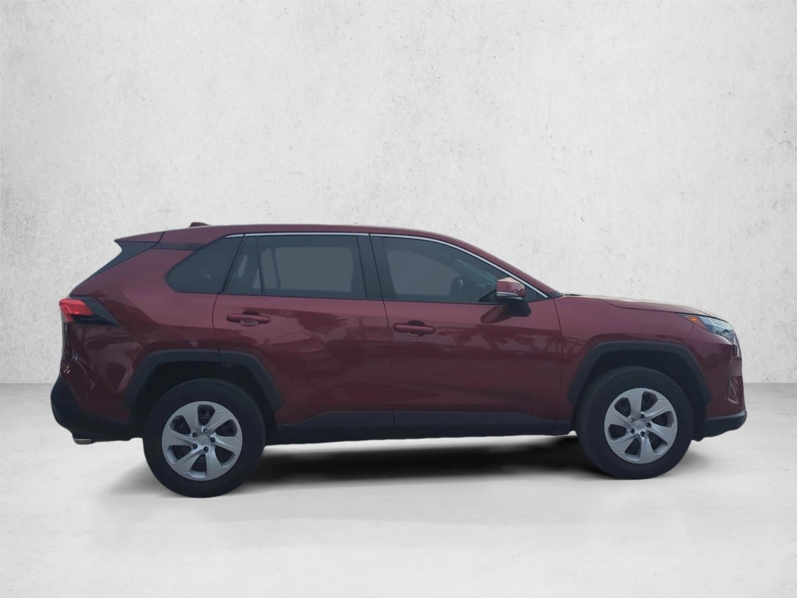 2024 Toyota RAV4 LE FWD (GS)