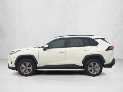 2022 Toyota RAV4 XLE AWD (Natl)