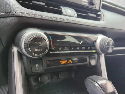 2021 Toyota RAV4 XLE AWD (Natl)