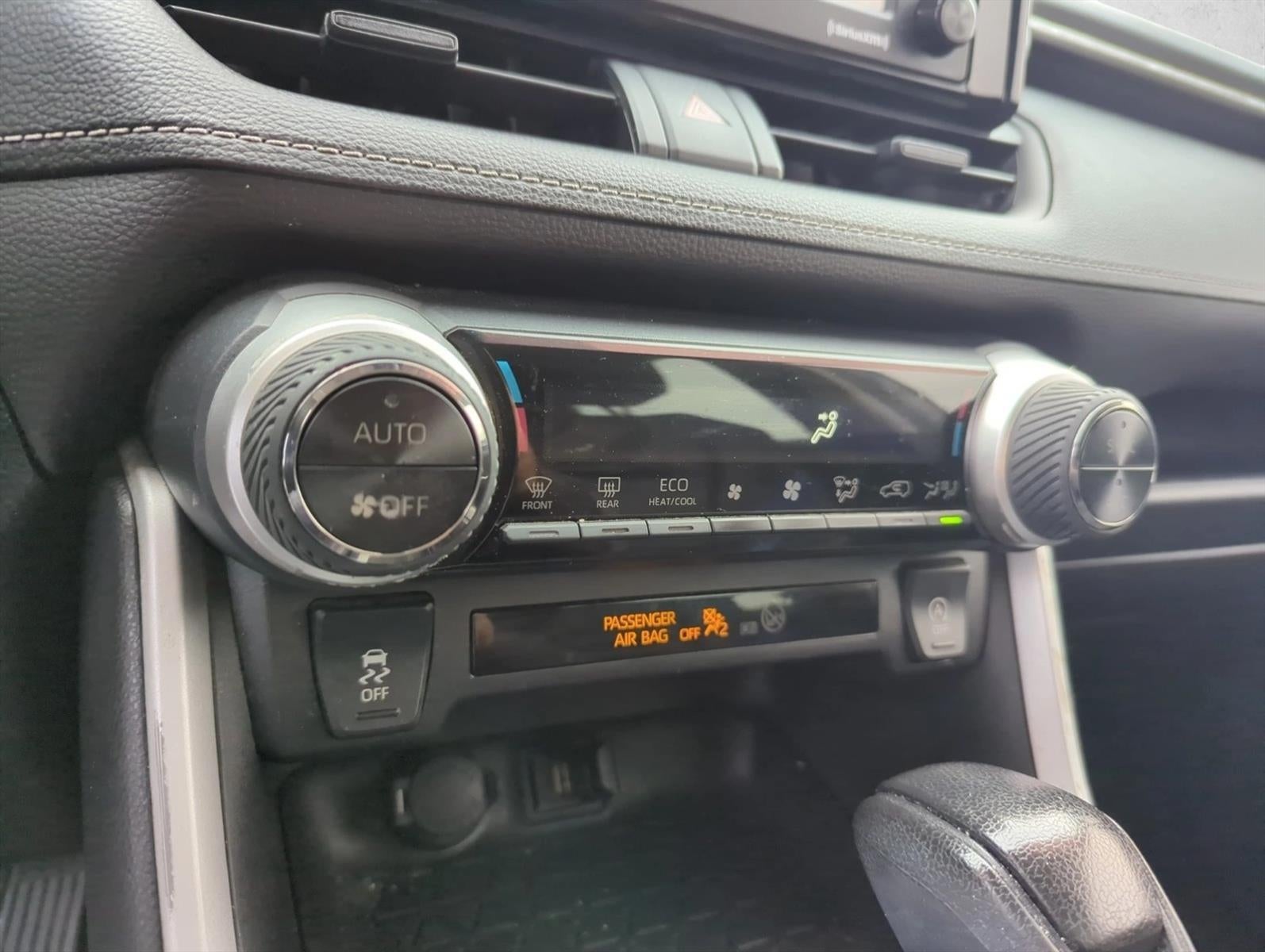 2021 Toyota RAV4 XLE AWD (Natl)