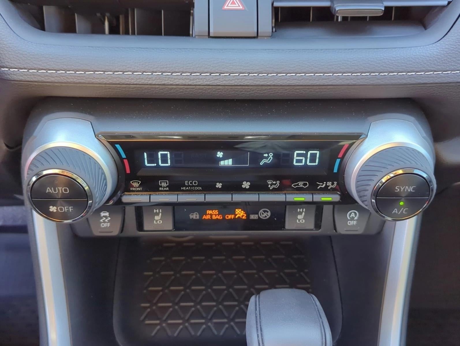 2023 Toyota RAV4 XLE AWD (Natl)