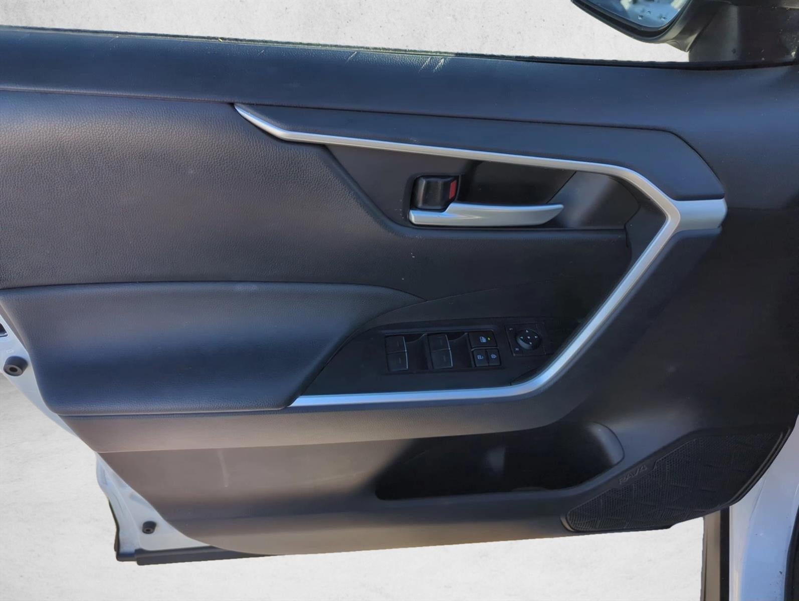 2024 Toyota RAV4 Hybrid XLE AWD (Natl)
