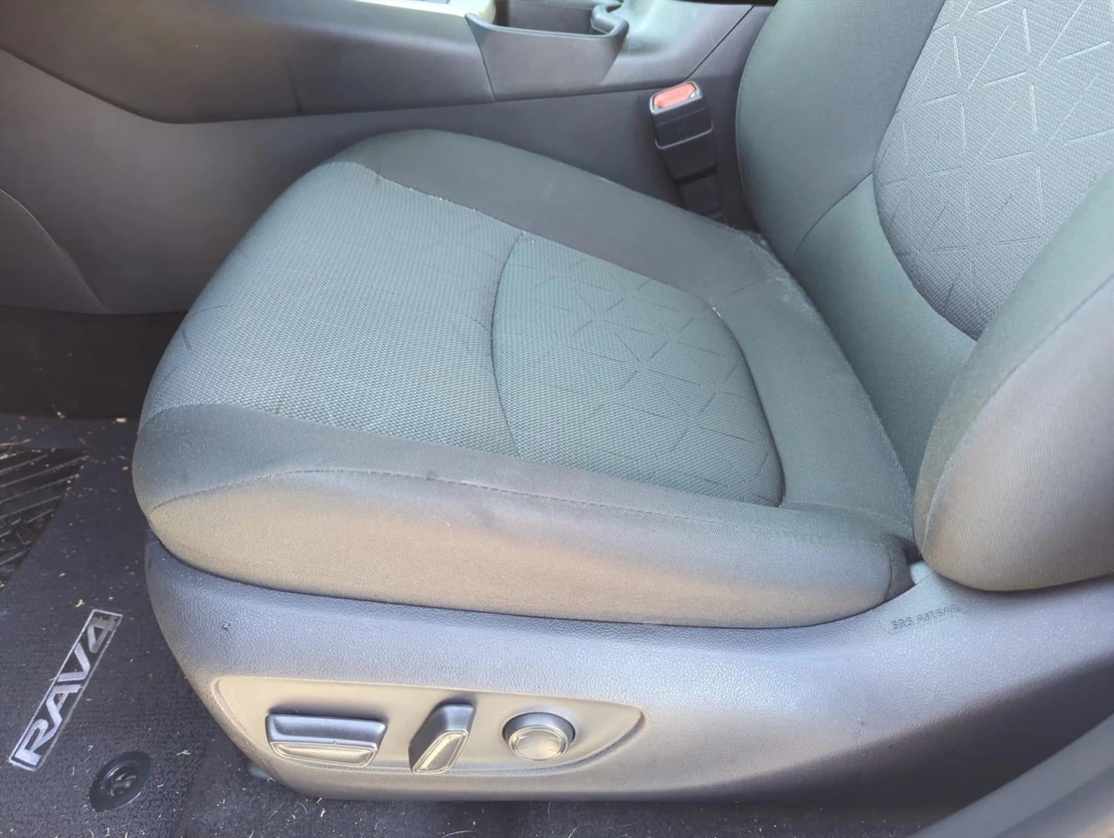 2024 Toyota RAV4 Hybrid XLE AWD (Natl)