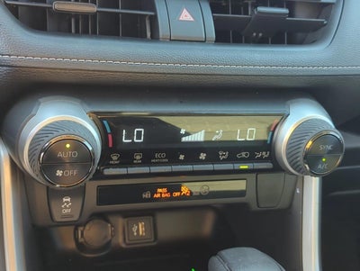 2024 Toyota RAV4 Hybrid XLE AWD (Natl)